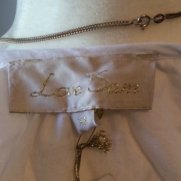 LOVE SAM Stylish White Top NWT - Picture 7 of 8